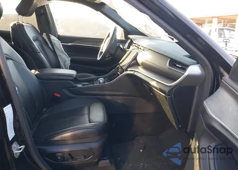 2024 Jeep Grand Cherokee L Limited 4X4 z USA, uszkodzony, nr VIN 1C4RJKBG7R8603150